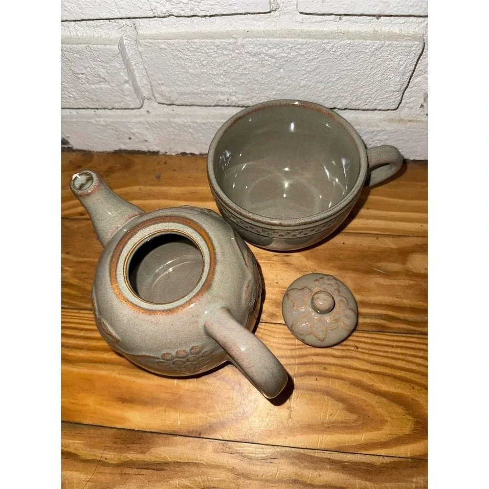 Vintage Stoneware Teapot & Cup Set for one Embossed fruit and‎ vine Design